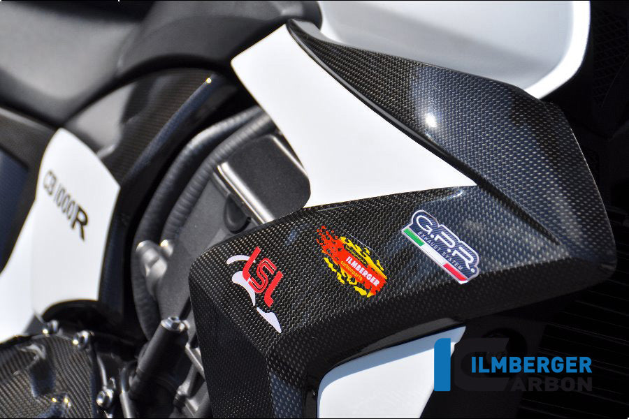 Water radiator cover right carbon