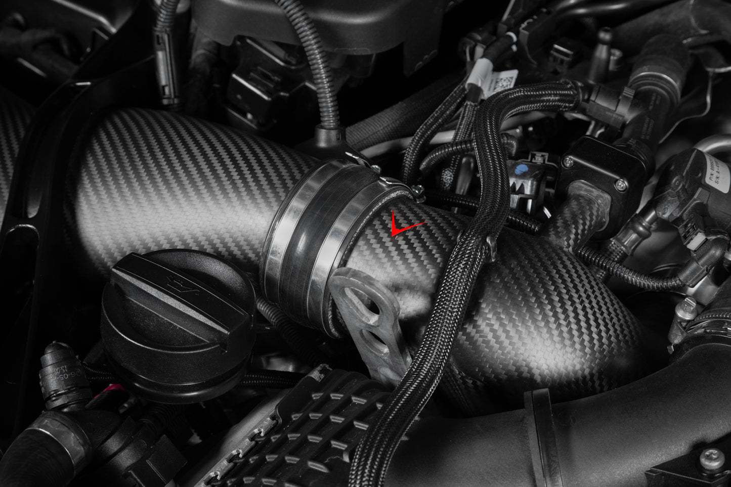 BMW G9X, G90, G99 M5 Carbon Intake